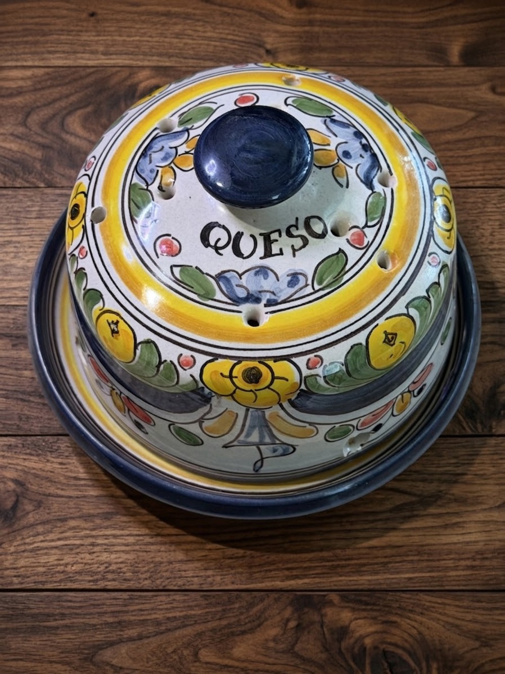 Vintage Hand-Painted Ceramic Queso Cheese Keeper (Cloche) Dish & Plate Pottery